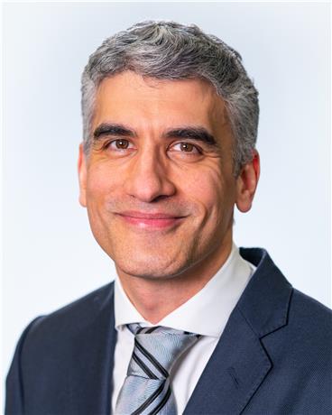 Dr John Baksi photo
